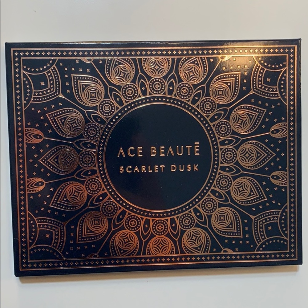 Ace beaute scarlet dust
